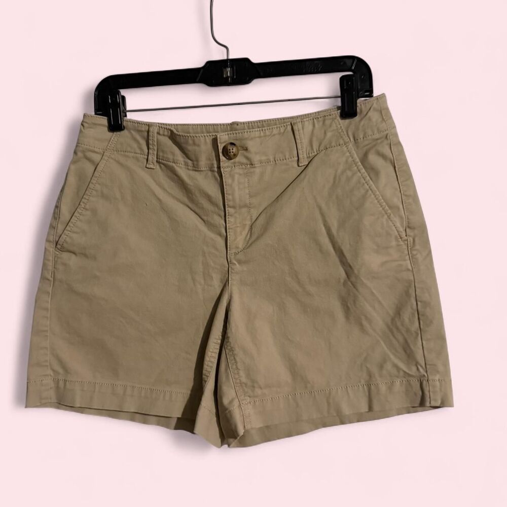 Loft Women's Tan and Cream Shorts